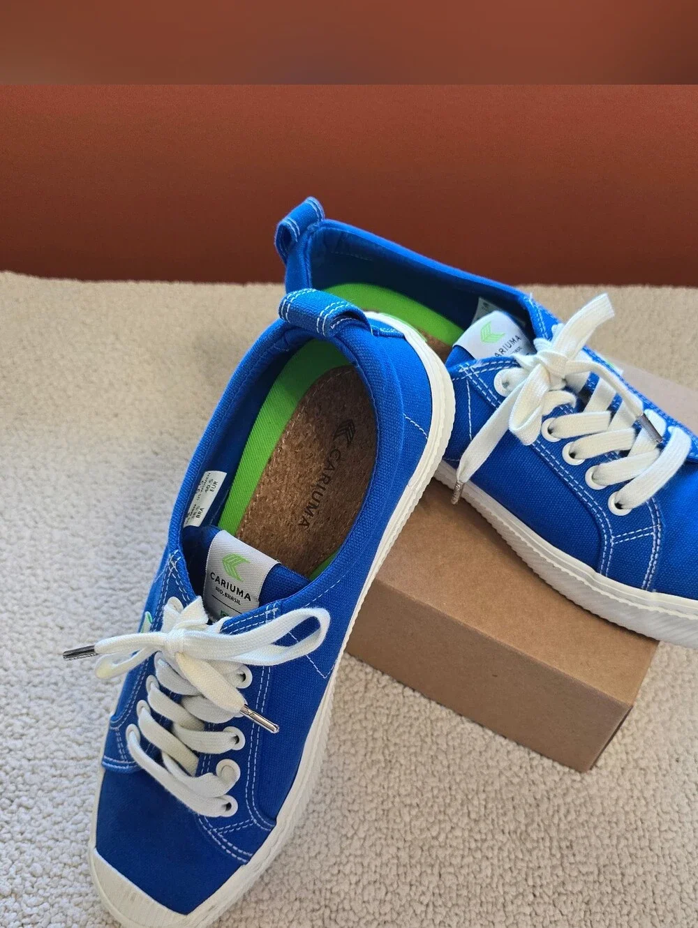 Cariuma OCA unisex Low Classic Blue Sneakers